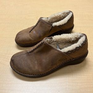 Ugg Bettey distressed slip on shoes, size 8